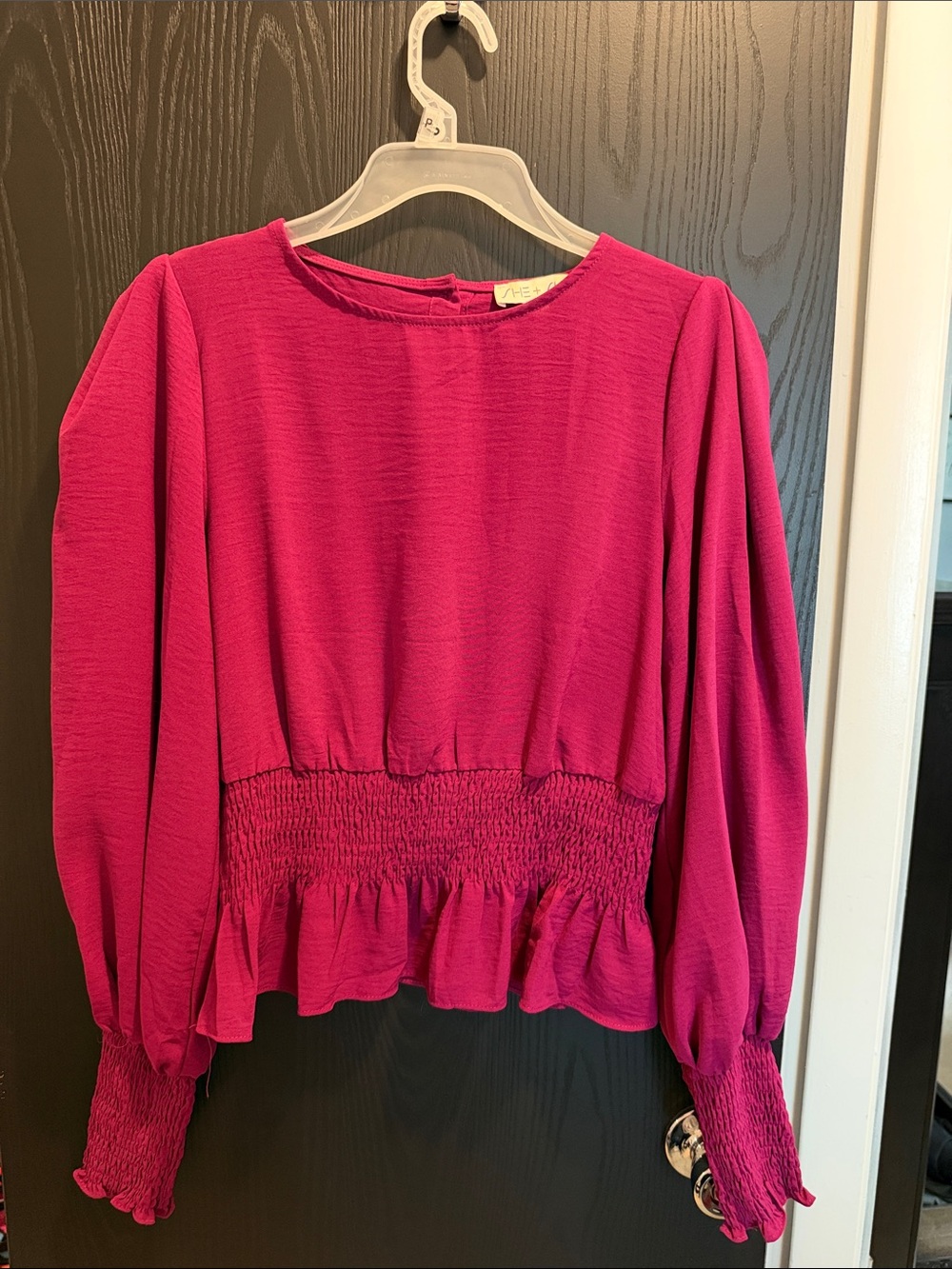 Women's Fuchsia Long‑Sleeve Smocked Waist Peplum Top